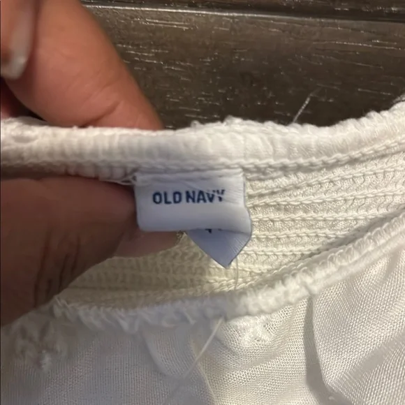 Old Navy White Ruffled Tiered Sleeveless Peplum Tank - Picture 2 of 3